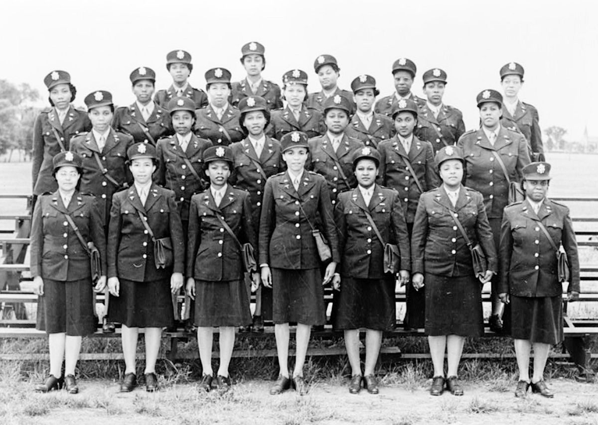 Guy, Dorothy
Twenty-four of the first contingent of Afro-American nurses assigned to the European Theater of Operations land in England. August 21, 1944
Second row from the bottom, third from the left: Dorothy Guy from 50 13th Avenue, Newark, New Jersey
Photo and caption from the Library of Congress
