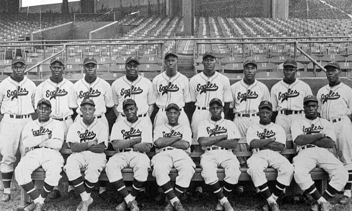 1939
 The Negro League Newark Eagles pose at home in Ruppert Stadium for a team portrait in 1939. Monte Irvin is in the back row, far left, and Mule Suttles in the middle of the back row. (Photo by Mark Rucker/Transcendental Graphics, Getty Images)
