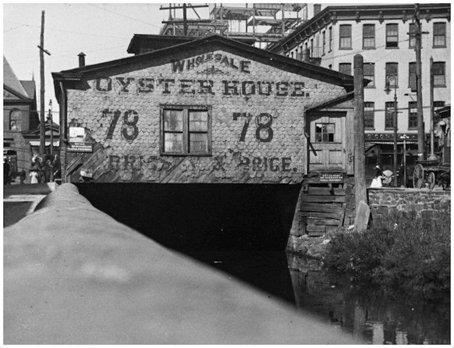 Morris Canal at Mulberry Street
Photo from the Library of Congress

